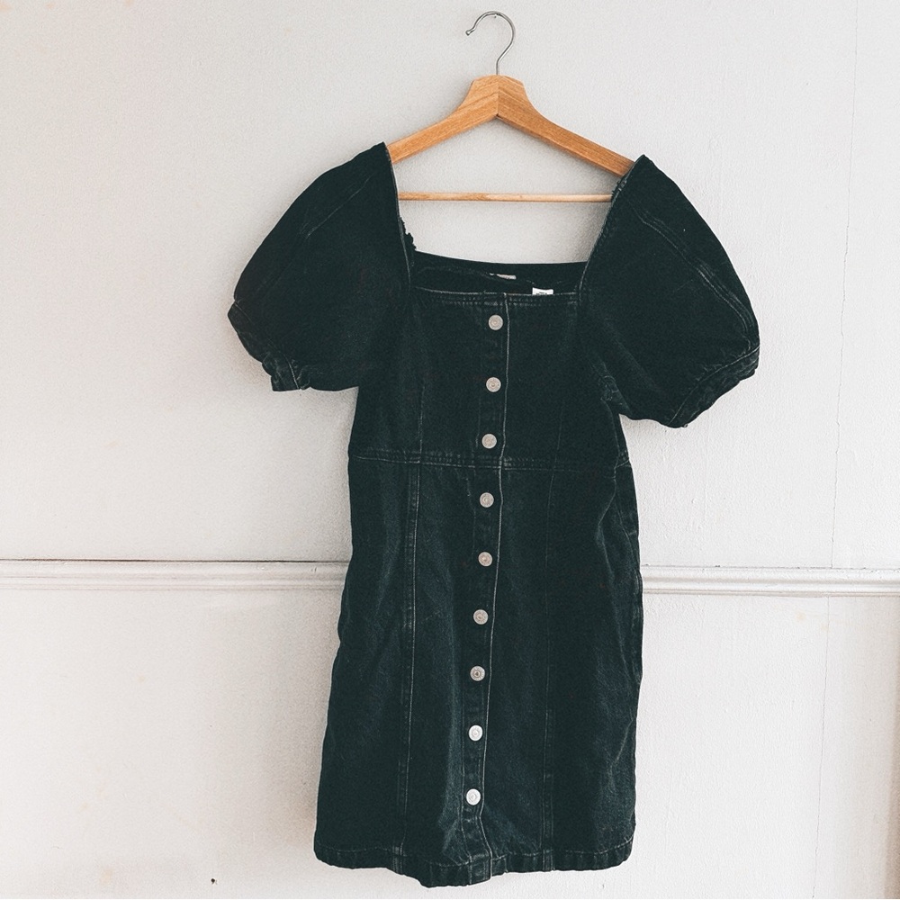 LEVI’S > Rhode Mini Dress